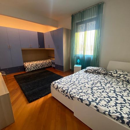 Casa Dandelle Apartment กัมบาสซี แตร์เม ภายนอก รูปภาพ