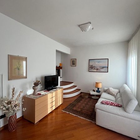 Casa Dandelle Apartment กัมบาสซี แตร์เม ภายนอก รูปภาพ